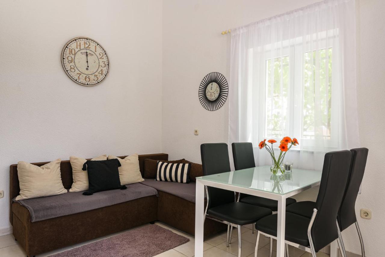 Apartmani Suki Trogir Exteriör bild