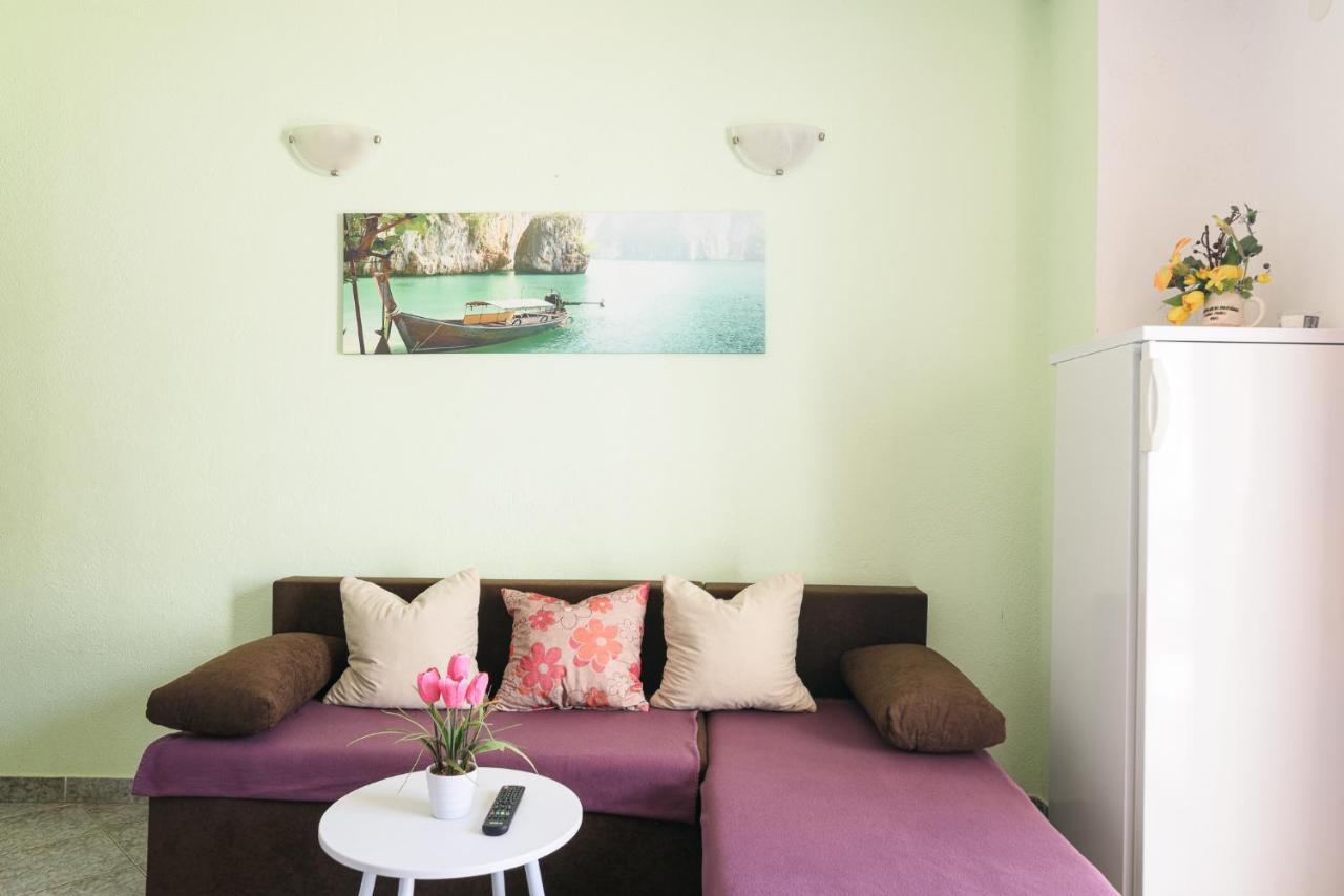 Apartmani Suki Trogir Exteriör bild