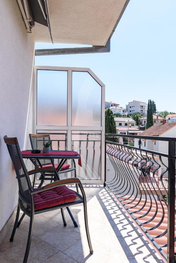 Apartmani Suki Trogir Exteriör bild