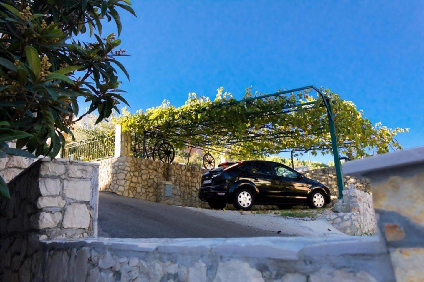 Apartmani Suki Trogir Exteriör bild