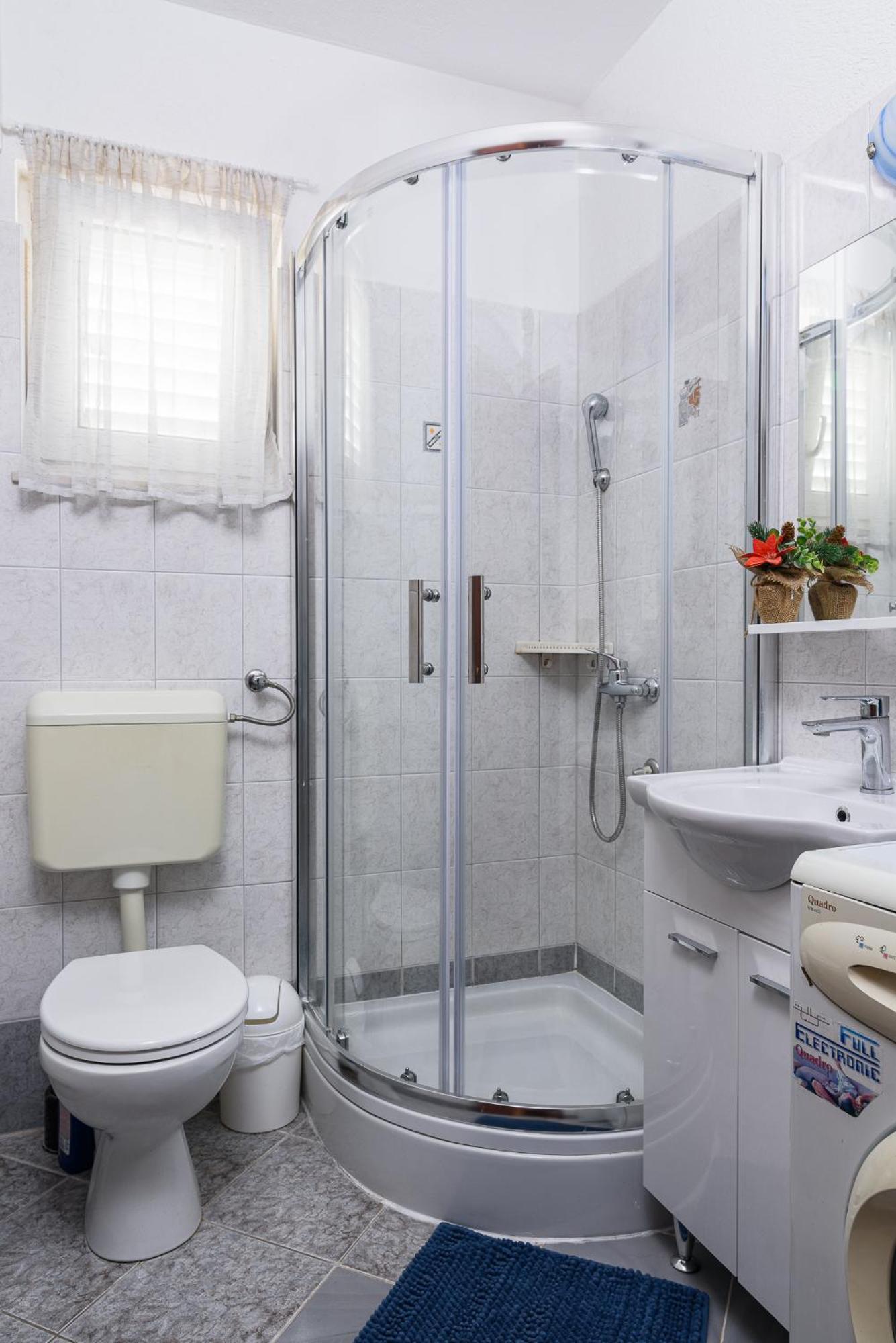 Apartmani Suki Trogir Exteriör bild