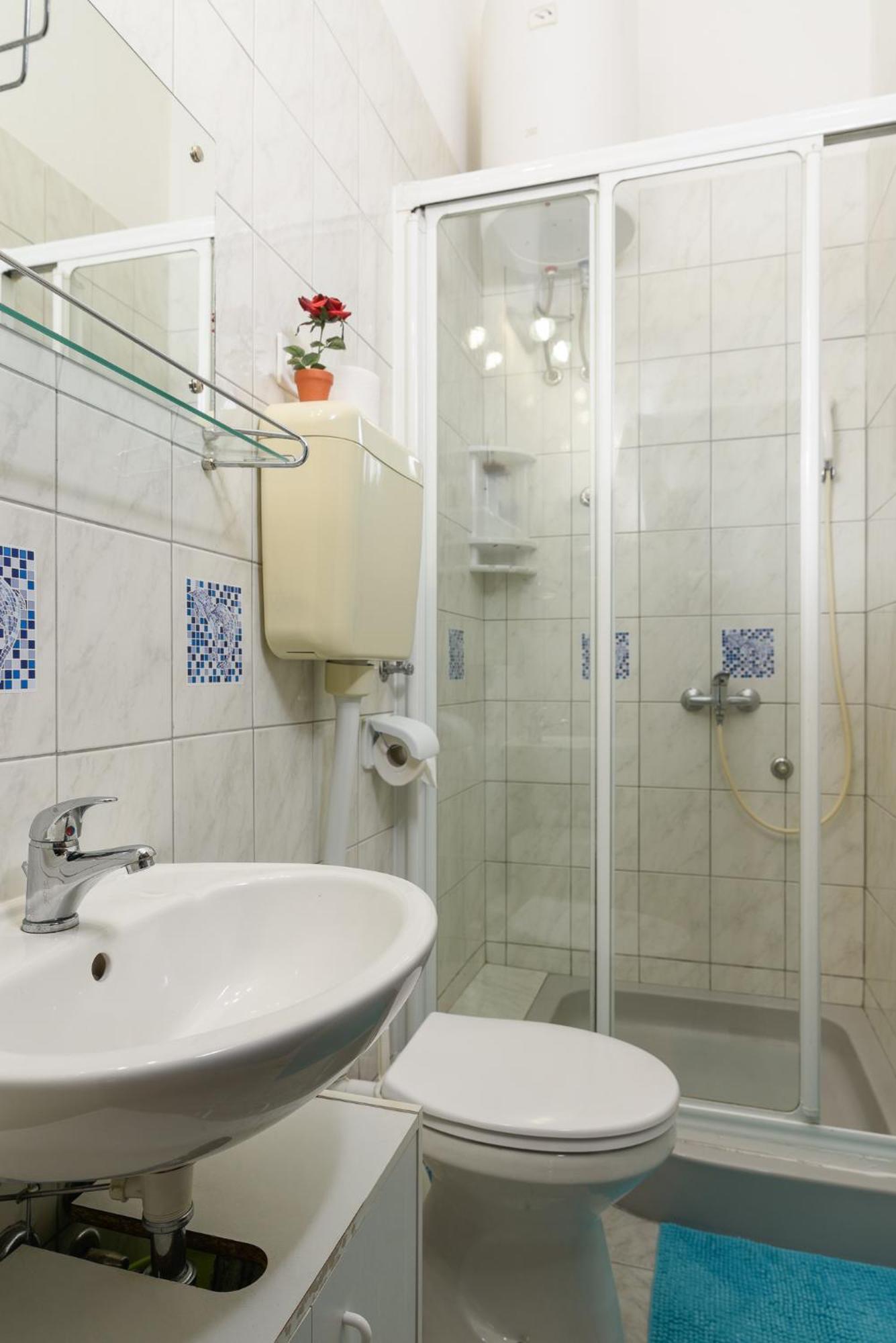 Apartmani Suki Trogir Exteriör bild